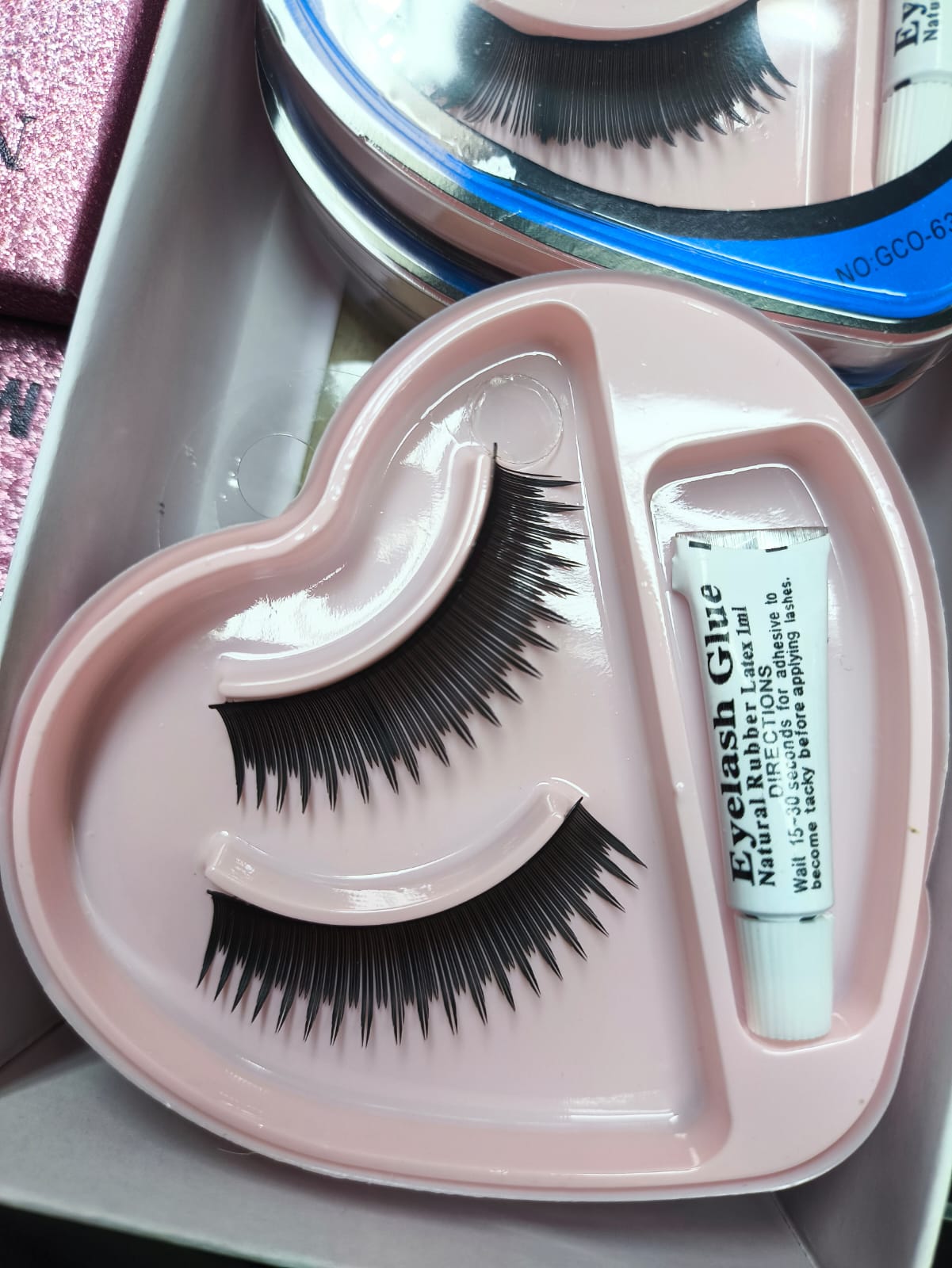 ফেক আইল্যাশ সেট